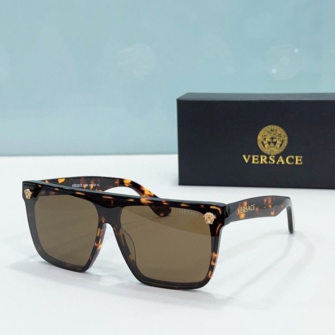 Versace Sunglass AAA 009